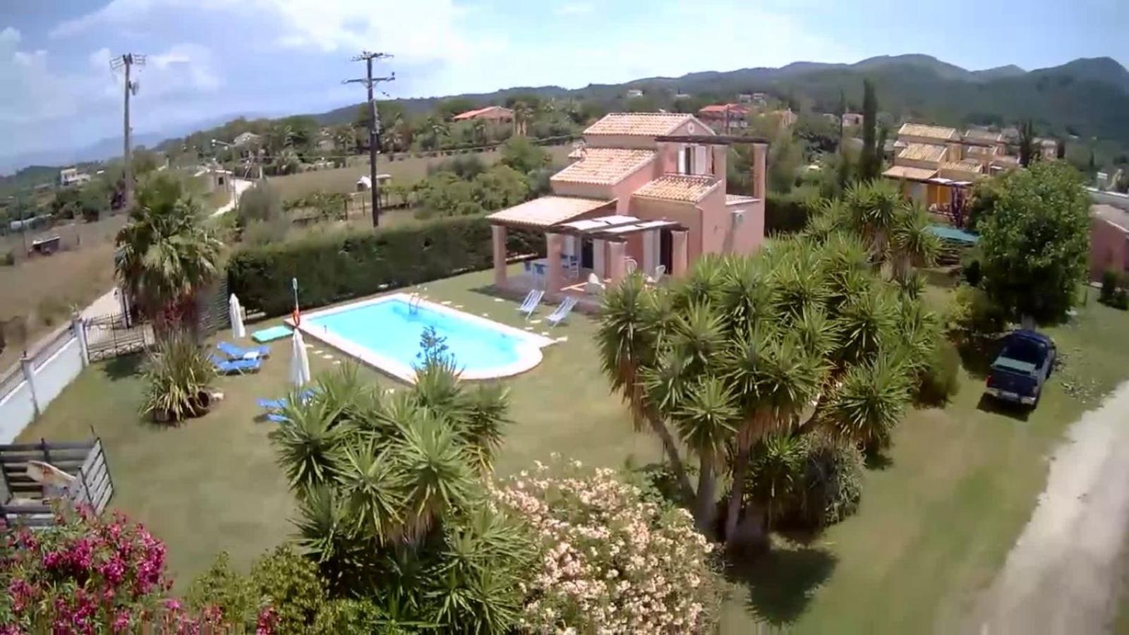 Vakantiehuis Filia Almiros strand