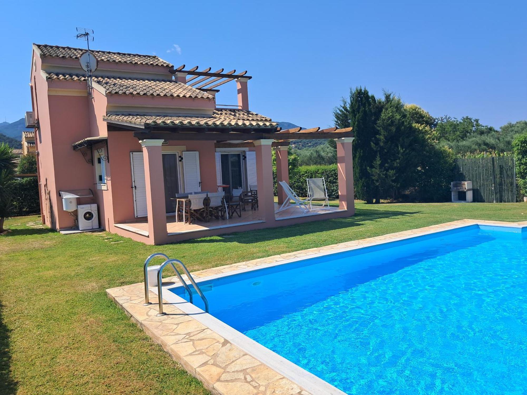 Vakantiehuis Filia Almiros strand